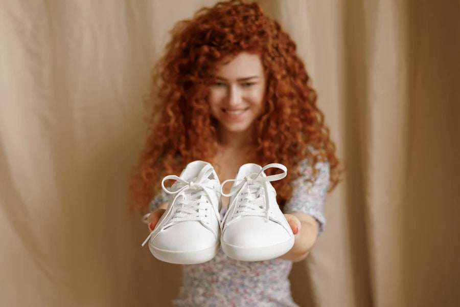 Ahinsa barefoot Pura play red Woman  סניקרס אהינסה ברפוט לנשים