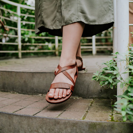Ahinsa Hava - Brown sandals women & men barefoot אהינסה Hava סנדלים ברפוט בצבע Brown לנשים ולגברים