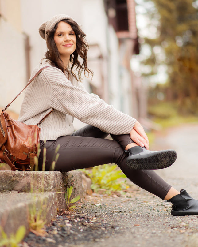 Chelsea black boots