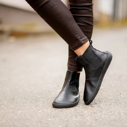 Chelsea black boots