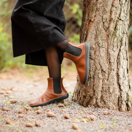 Chelsea brown boots