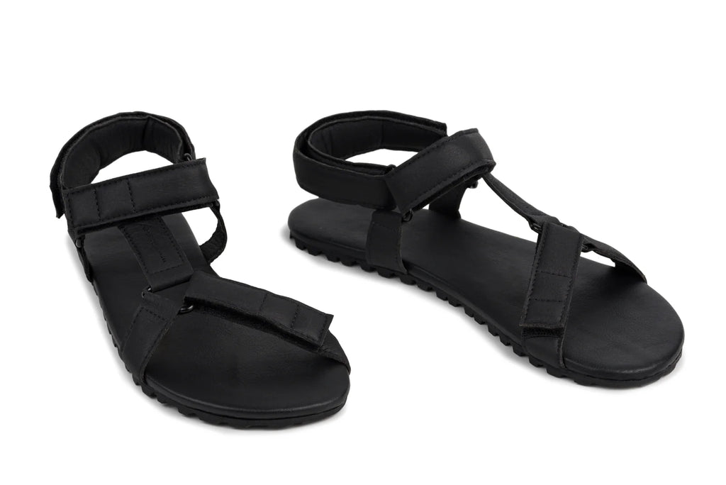 Ahinsa Adventure - black Trekking Sandals אהינסה אדוונצ׳ר סנדלי ברפוט שחורות טבעוניות יוניסקס
