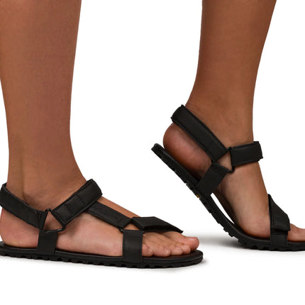 Ahinsa Adventure - Black sandals women & men barefoot אהינסה Adventure סנדלים ברפוט בצבע Black לנשים ולגברים