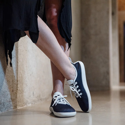 Ahinsa Flow - Navy Blue sneakers women & men barefoot אהינסה Flow סניקרס ברפוט בצבע כחול נייבי לנשים ולגברים