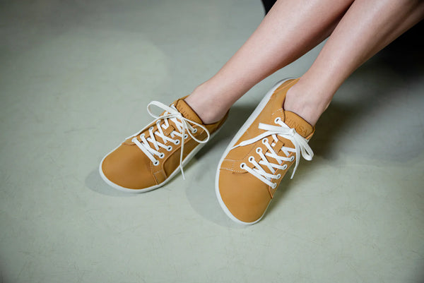 Pura / סניקרס ברפוט / טבעוני / חרדל