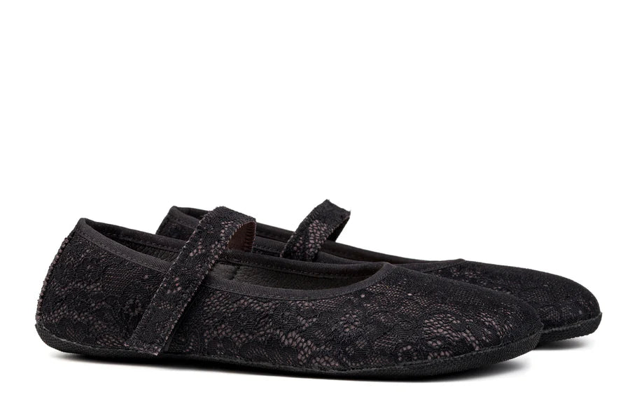 Ahinsa Ananda -Black ballet flats woman barefoot אהינסה אנאנדה נעלי בובה שחורות נשים