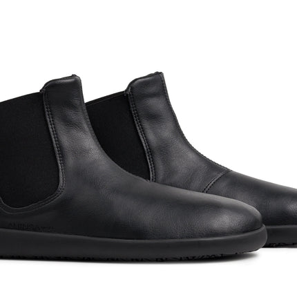 Chelsea black boots