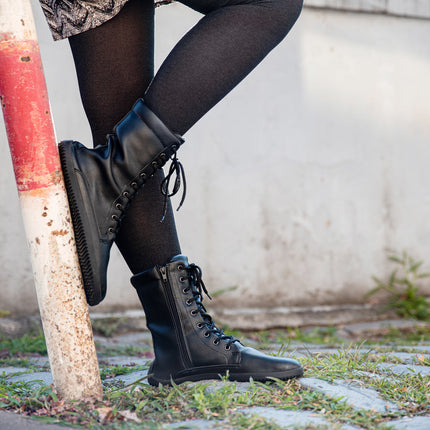 Ahinsa Jaya - Black boots women barefoot אהינסה Jaya מגפיים ברפוט בצבע שחור לנשים