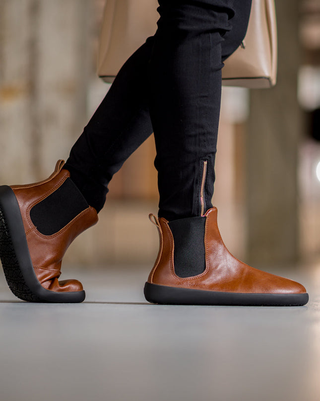 Chelsea brown boots