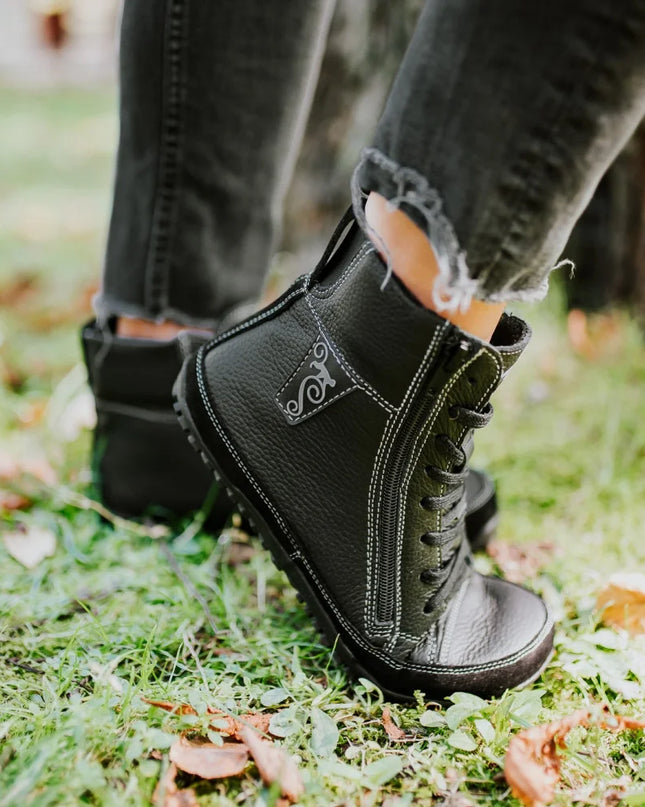 Magical Shoes Alaskan Light Black - מגפי ברפוט