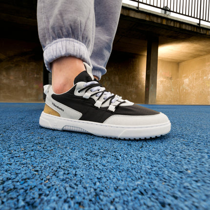 Barebarics Revive barefoot –  נעלי ברפוט לבן שחור לנשים ולגברים