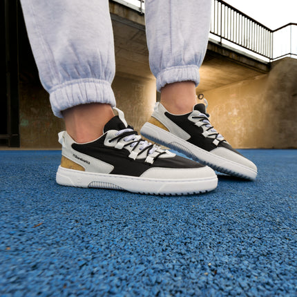 Barebarics Revive barefoot –  נעלי ברפוט לבן שחור לנשים ולגברים