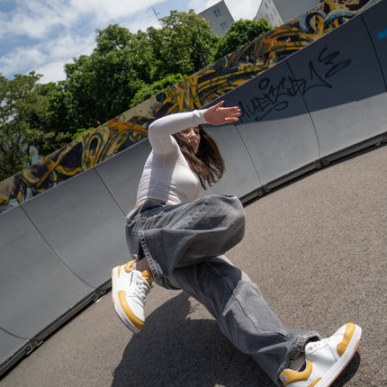 Wave - white & Sunset Yellow