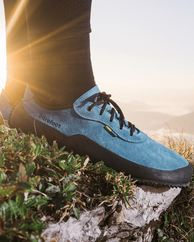 Be Lenka Trailwalker 2.0 - Deep Ocean hiking shoes women & men barefoot בילנקה Trailwalker 2.0 נעלי טיולים ברפוט בצבע כחול עמוק לנשים ולגברים