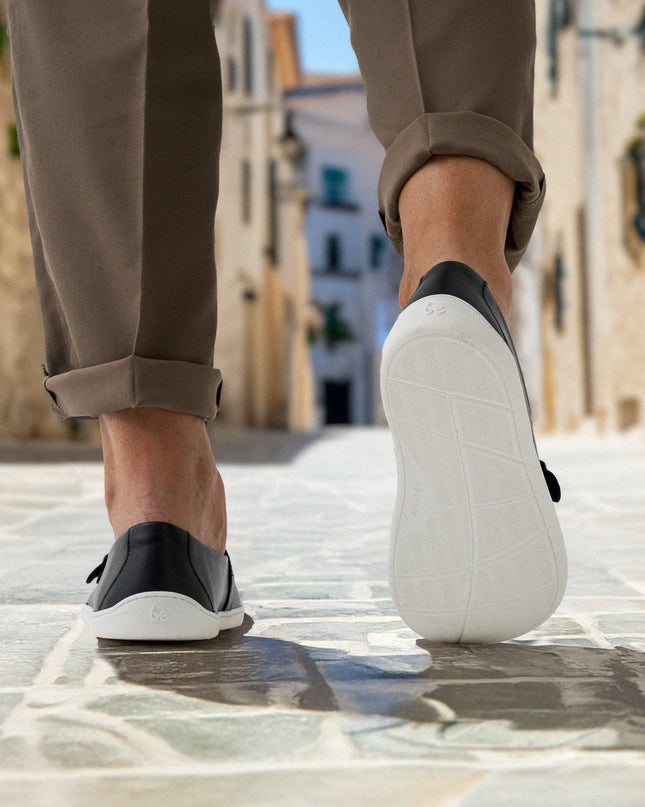 Be Lenka Amadeus - Black moccasins men barefoot בילנקה Amadeus מוקסינים ברפוט בצבע שחור לגברים