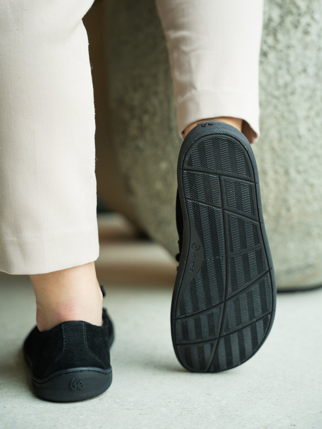be lenka aphrodite barefoot moccasins