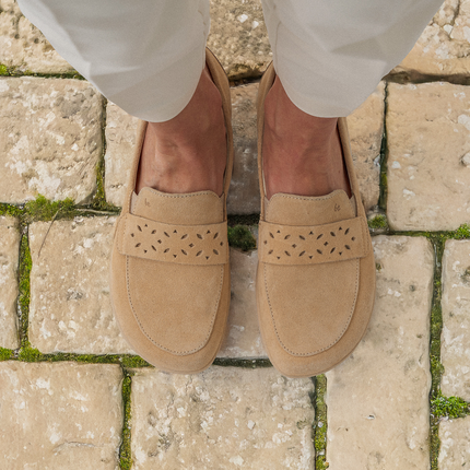 Be Lenka Bianca - Beige moccasins women barefoot בילנקה Bianca מוקסינים ברפוט בצבע בז׳ לנשים