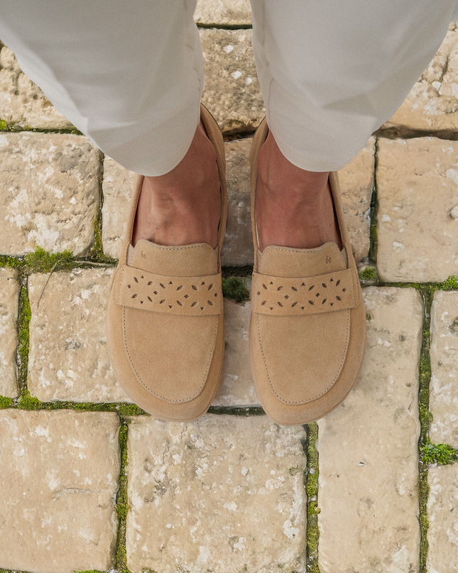 Be Lenka Bianca - Beige moccasins women barefoot בילנקה Bianca מוקסינים ברפוט בצבע בז׳ לנשים