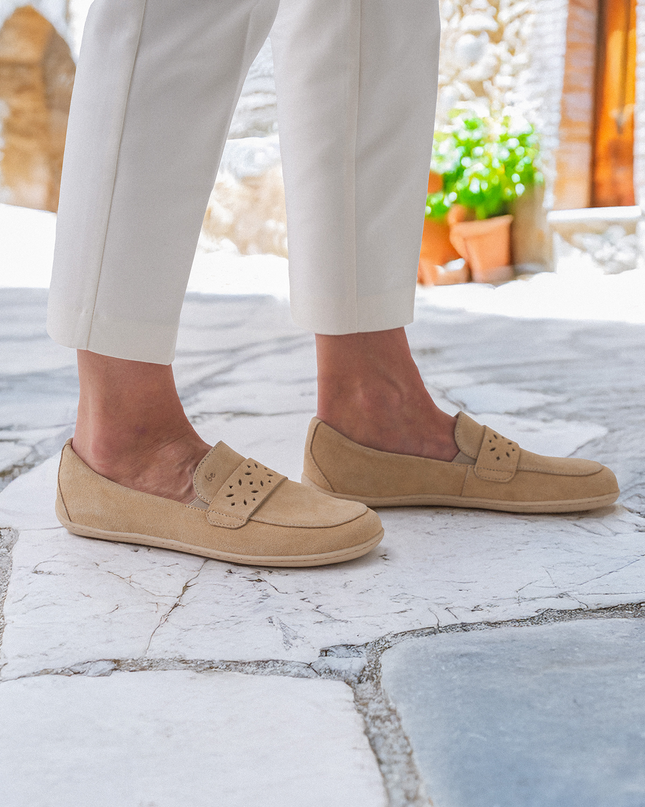 Be Lenka Bianca - Beige moccasins women barefoot בילנקה Bianca מוקסינים ברפוט בצבע בז׳ לנשים