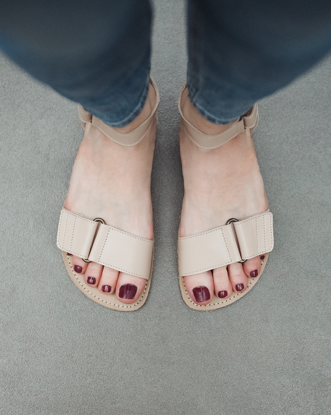 Be Lenka Iris - Sand sandals women barefoot בילנקה Iris סנדלים ברפוט בצבע חול לנשים