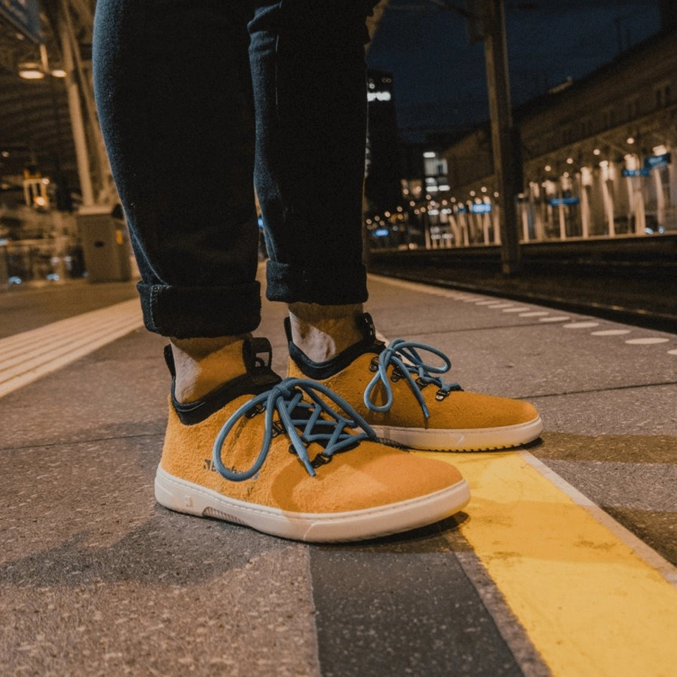 barebarics barefoot Bronx - Mustard ברבריקס ברפוט סניקרס לגברים