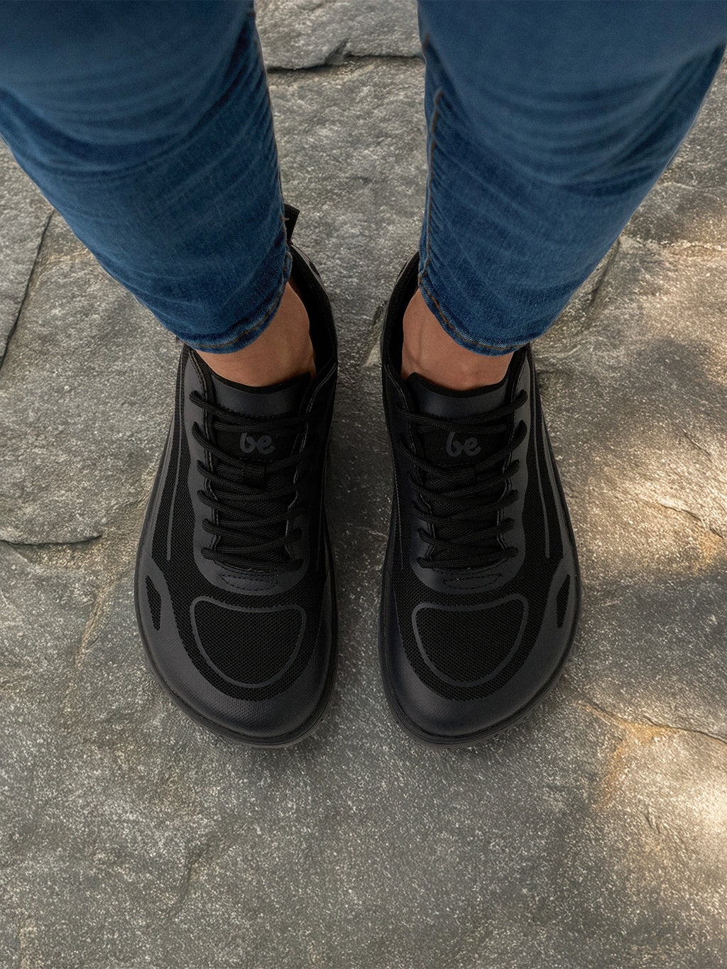 Be Lenka Velocity - black vegan sneakers barefoot בילנקה ולוסיטי ברפוט סניקרס שחורות טבעוניות יוניסקס