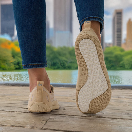 Velocity / בז׳ / נעלי ספורט ברפוט / טבעוני