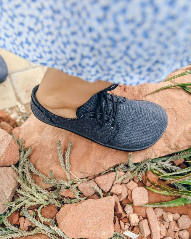 Ahinsa phira - Grey sneakers women & men barefoot אהינסה phira סניקרס ברפוט בצבע אפור לנשים ולגברים