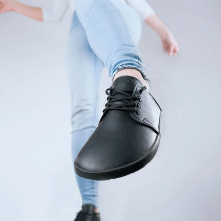 Ahinsa bindu black 2 אהינסה ברפוט לגברים - Black shoes women & men barefoot אהינסה bindu black 2 אהינסה ברפוט לגברים נעלי ברפוט ברפוט בצבע Black לנשים ולגברים