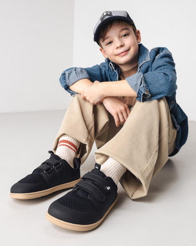 Bounty Kids / שחור / סניקרס ברפוט לילדים / נעלי יחפנים